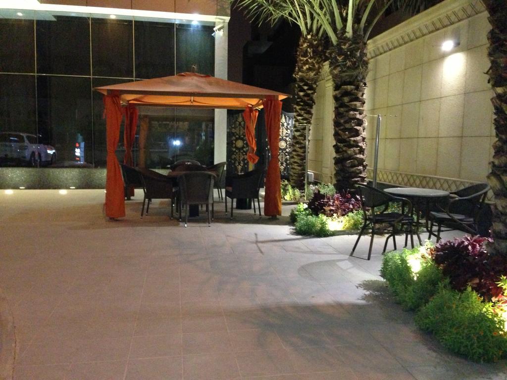 ריאד Mandarin Alshamal Hotel Apartments מראה חיצוני תמונה