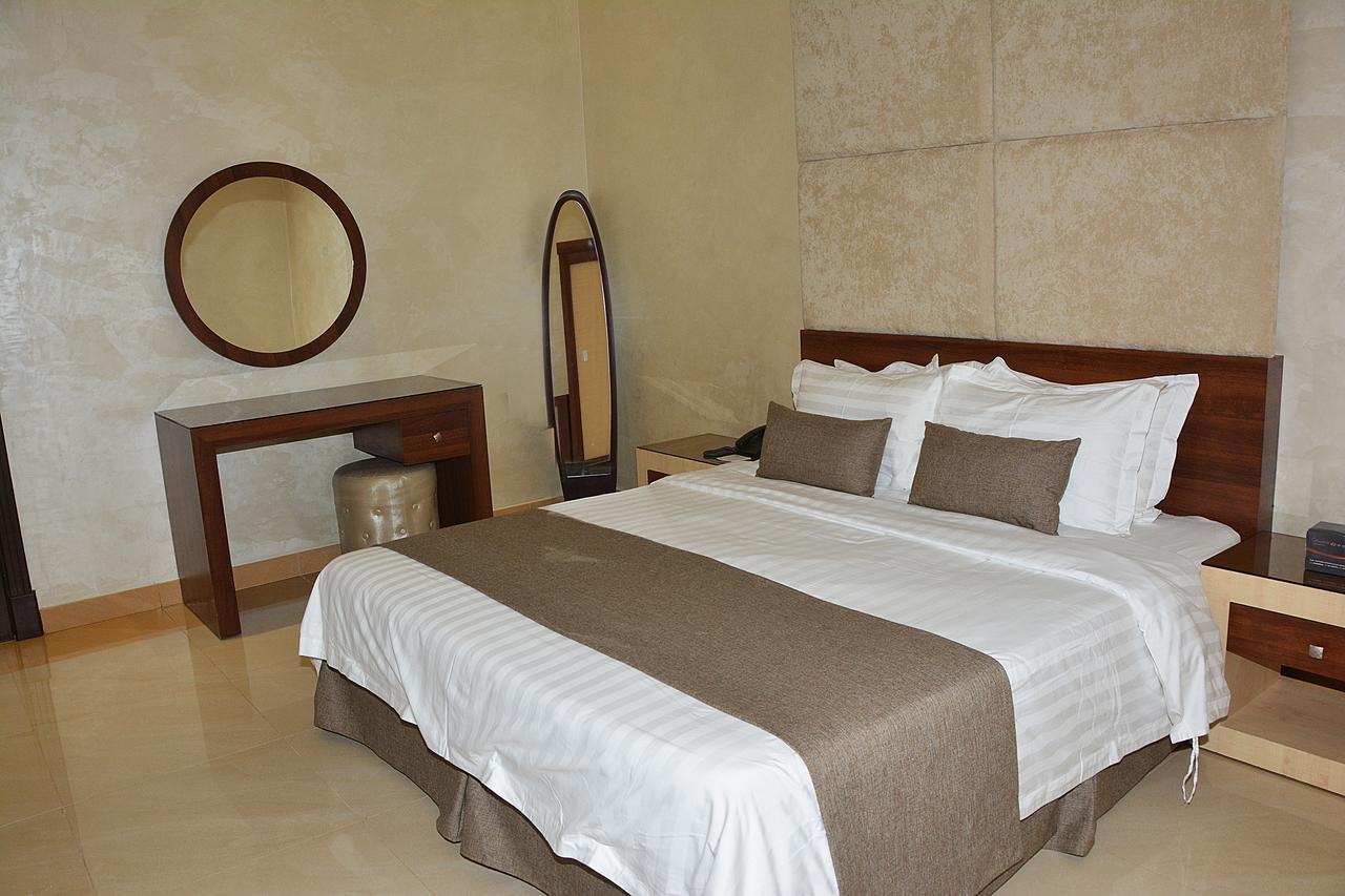 ריאד Mandarin Alshamal Hotel Apartments מראה חיצוני תמונה